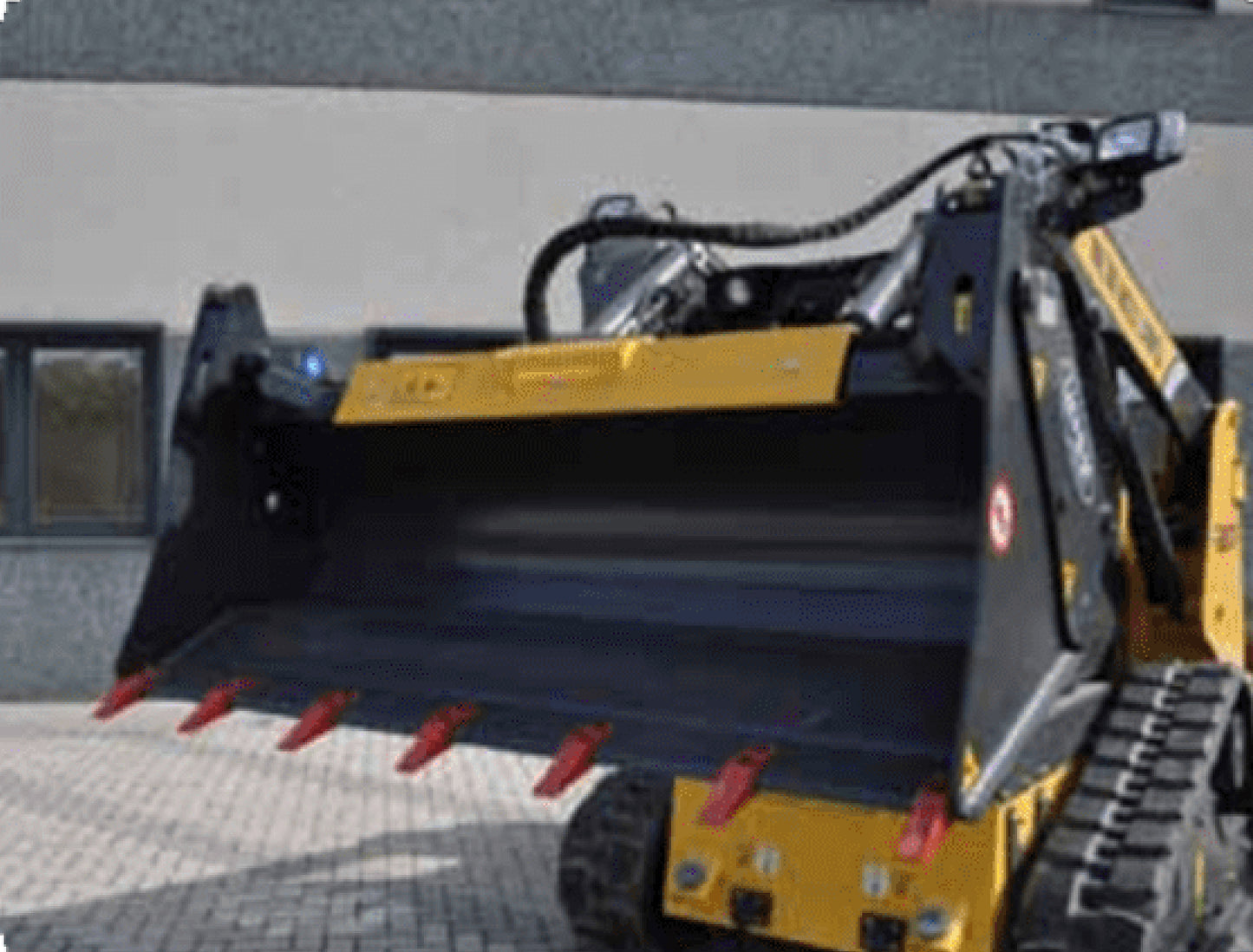 Mazio Multifunctional 4 in 1 Bucket | Width 1400 to 2300 mm | Depth 945 mm | Height 805 mm | For Skid Steer Loaders
