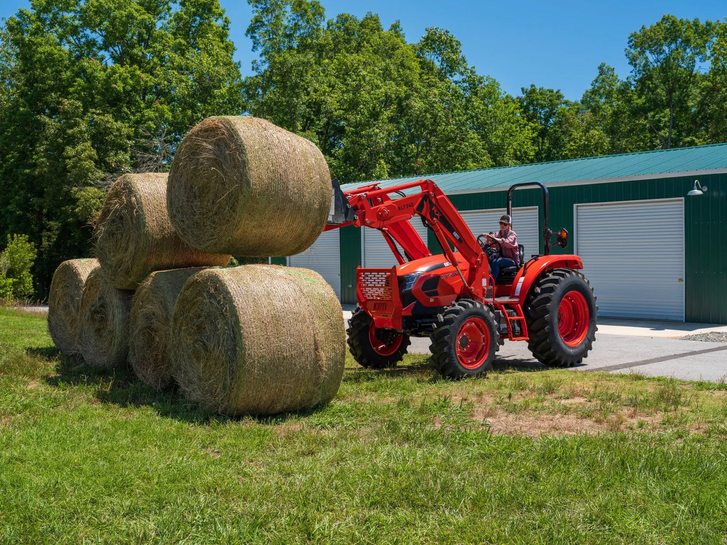 KIOTI | Open Station Tractor | RX7340PB | 82.1" Width | 73 HP | For Agricultural & Heavy-Duty Tasks