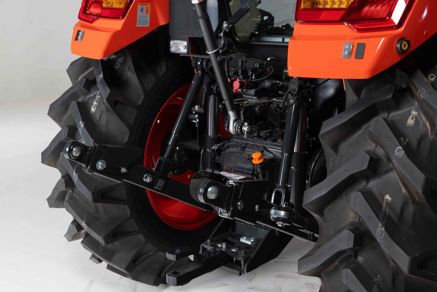 KIOTI | Cab Tractor | RX7340PCB | 82.10" Width | 73.1 HP | For Agricultural & Heavy-Duty