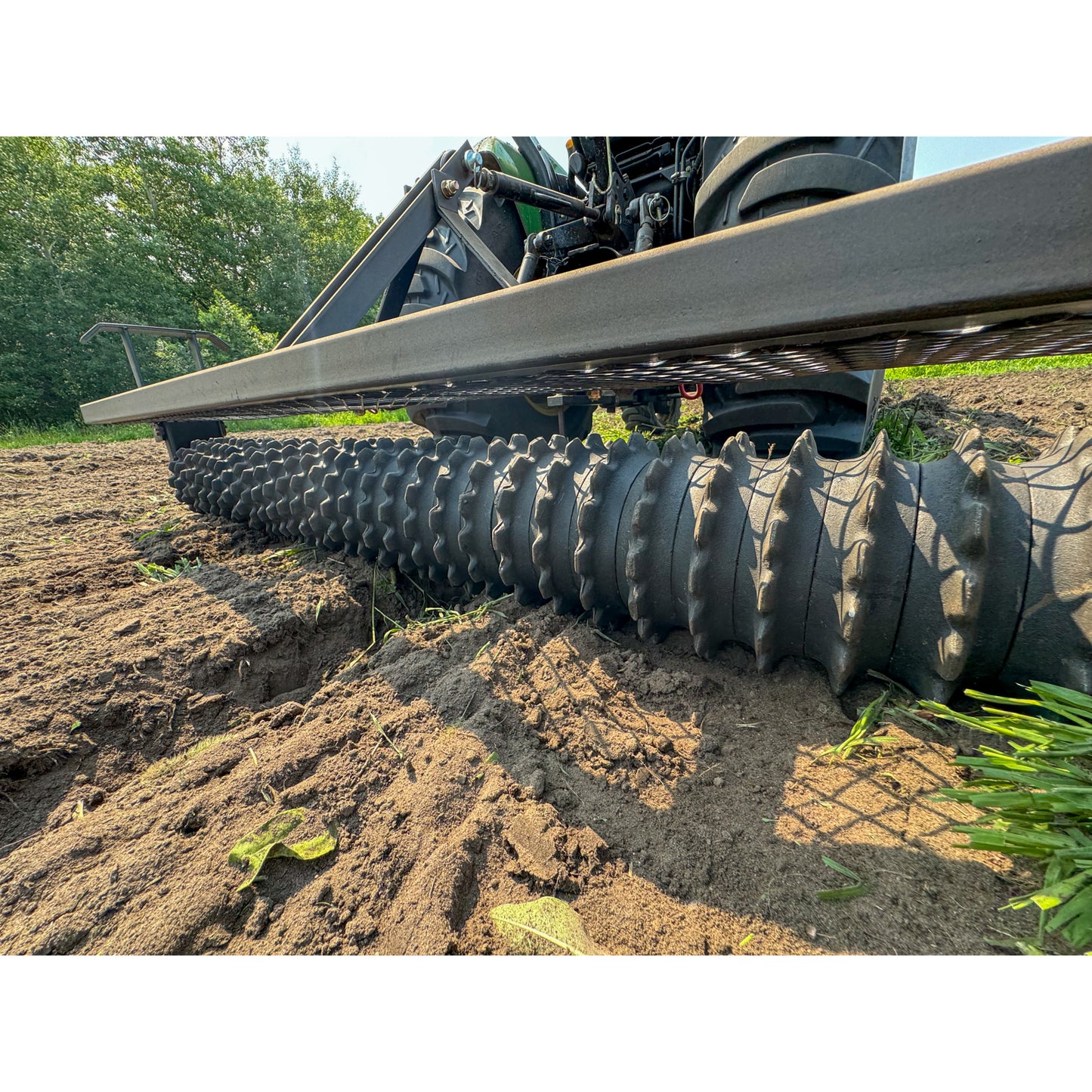 Field Tuff 72" 3-Point Cultipacker – 31 Cast Iron Wheels & Category 1 Hitch | Horsepower 25–45 HP | For Tractors