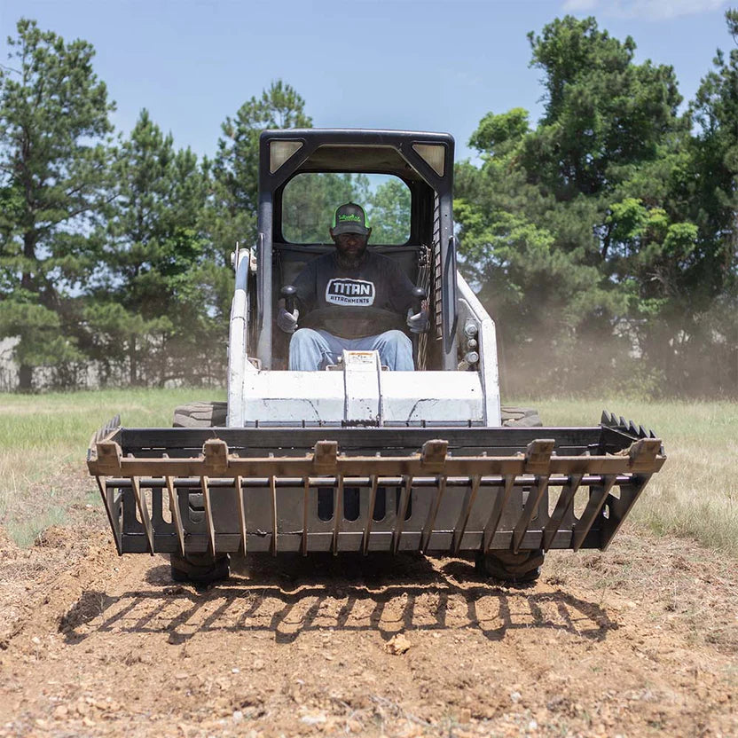 Titan Attachments Skeleton Rock Bucket | 0.5″ Tines | 60″–72″ Width | 600–670 lb | 4″ Debris Sifting Gap | Oil Flow Range 10–20 GPM | For Skid Steers