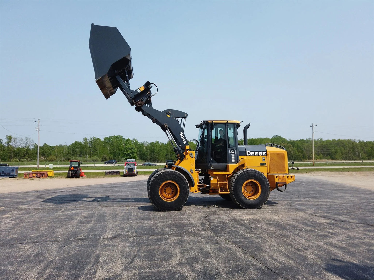 D & B Construction Equipment High Dump Roll Out Bucket | Standard 5yd & Narrow 4yd | Width 96" & 108" Inches | Capacity 4 & 5 YD | Horsepower 150 To 300 HP | For Loaders