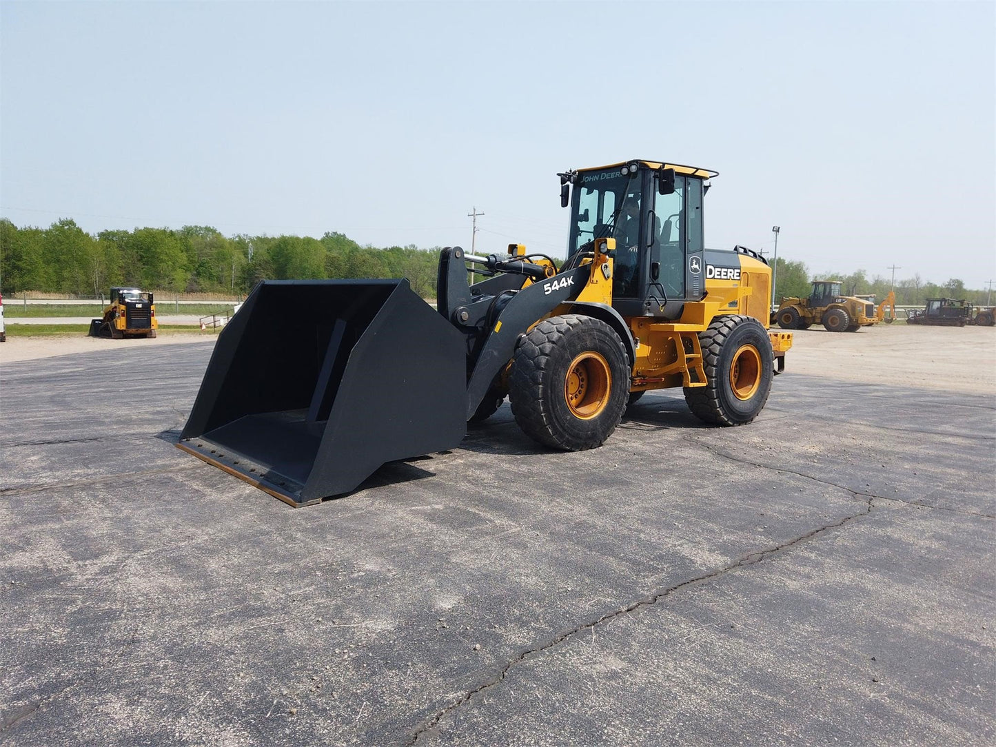 D & B Construction Equipment High Dump Roll Out Bucket | Standard 5yd & Narrow 4yd | Width 96" & 108" Inches | Capacity 4 & 5 YD | Horsepower 150 To 300 HP | For Loaders