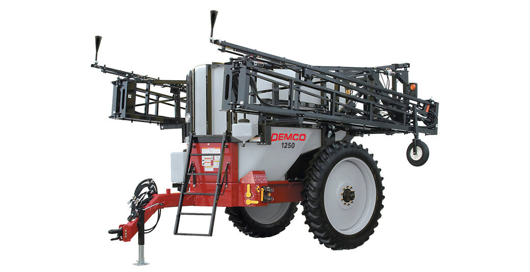 Demco | Big Wheel Sprayer | Models 1050 & 1250 Gallon | Hydraulic Boom Width 80′ & 90′ | Horsepower 150 To 200+ HP | For Tractor