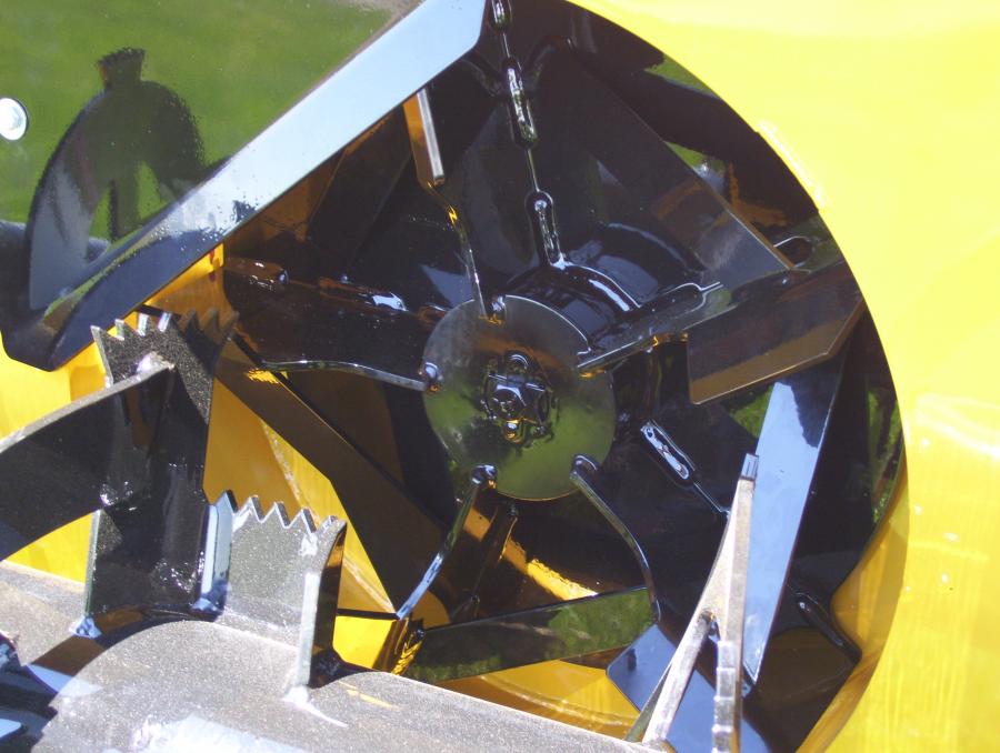 HitchDoc Hydraulic SnowBlower | Model HDS84SS | Width 84" inches | Oil Flow Range 11–35 GPM | For Extreme Duty Skid Steer