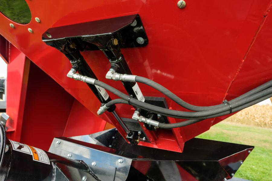 HitchDoc Travis Bulk Cart | 275 Series (Conveyer Model) | Width 101" inches | Horsepower 13 HP | For Tractors & Loaders