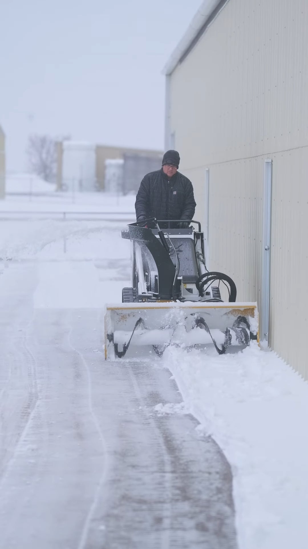 HitchDoc Snowblower | Model HDS60MS | Width 60" inches | Oil Flow Range 7–29 GPM | For Mini Skid Steers