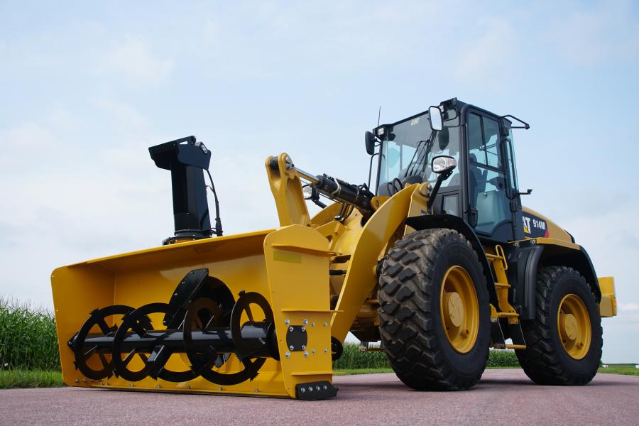 HitchDoc Hydraulic SnowBlower | Model HDS84SS | Width 84" inches | Oil Flow Range 11–35 GPM | For Extreme Duty Skid Steer