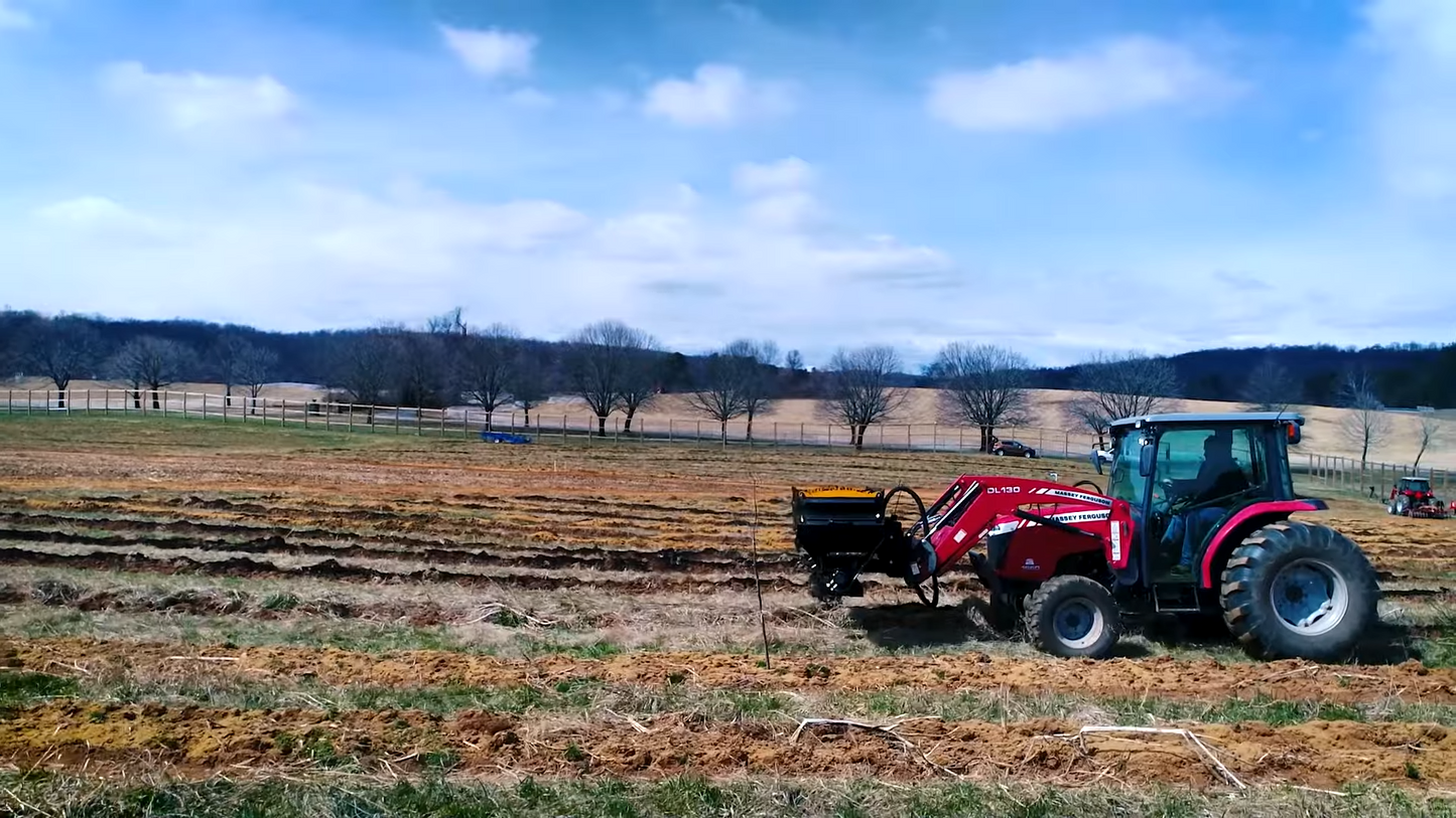 Danuser | Mega Mixer | Model 170002 | 31" Width | 3/4 Yard | Hydraulic Flow Up to 25 GPM | For Tractor