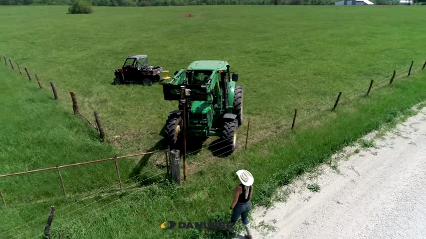Danuser | T3 Post Driver | Model 21300/21303 & 21300/21304 | 11" Width | Up to 3" O.D. Pipe | Horsepower 35 – 65 | For Tractor