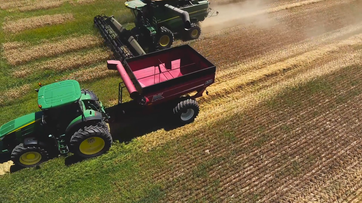 MK Martin | Gravity Box | Model MKGW12000 | 1,200 Bushel Capacity | 12 GA Steel Hopper | Horsepower 150 – 200+ HP | For Tractors