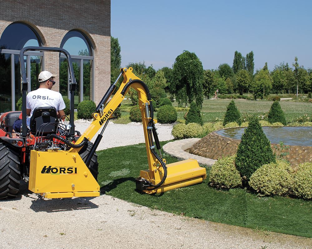 ORSI Boom Mower 3PT | Model CUT 029 | Cutting Width Flail Head 31-1/2″ | 10′ 2″ Max Reach | 16–35 HP | For Mini Tractors