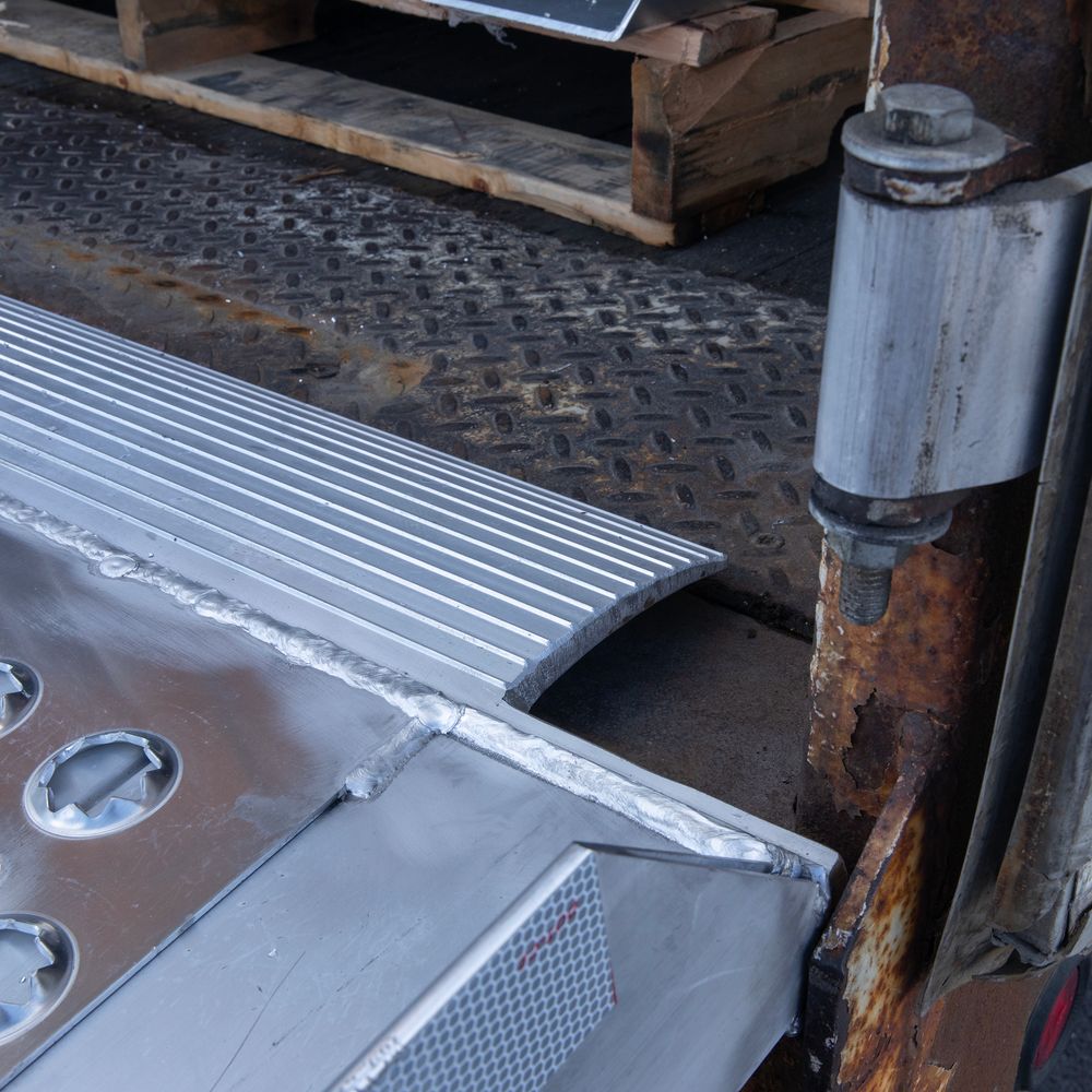 Heavy Duty Ramps | Modular Yard Ramp System | Model 15-84-360-06-MYR | Width 84" Inches | Adjustable Height 15" To 60" | Horsepower 23 HP | For Trucks, Trailers & Loading Docks