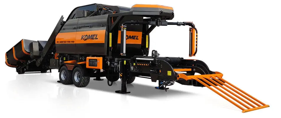 Komel RK Master 700 PRO Round Baler | Bale Width 39" inches | Engine Power 40 kW & 100 HP | For Tractors & Electric Systems