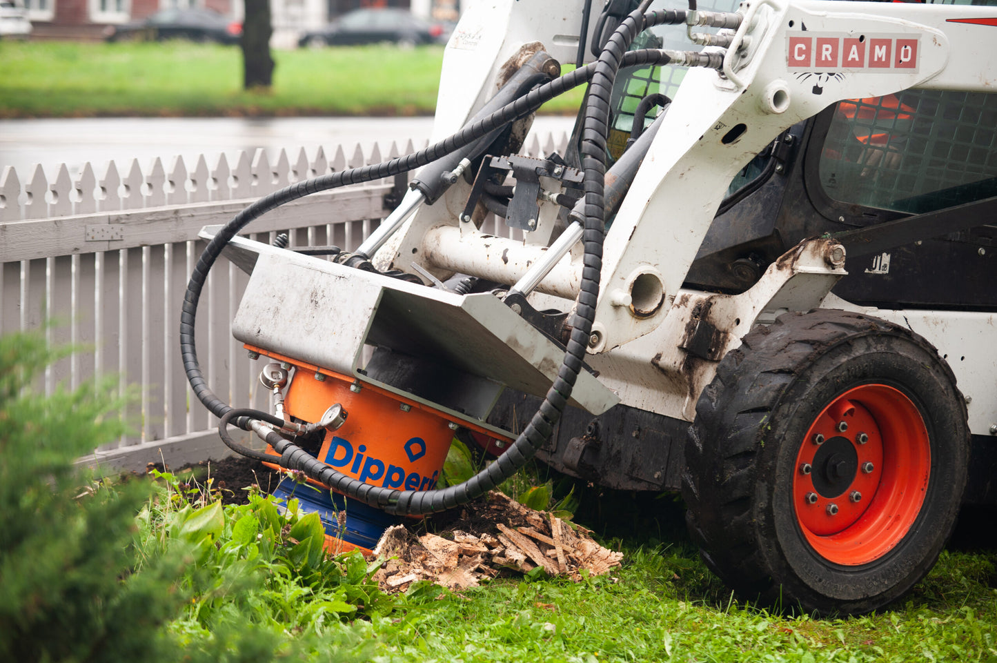 Dipperfox Stump Crushers | Model SC-400 | Cutting Diameter 15.8" | Hydraulic Flow Range 13 – 40 GPM | For Skid Steers