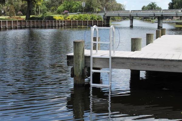 RIO MARINE CUSTOMS | 4-Step Lift Ladder | Model LD4LF-SHP | 17 9/16" W x 48" H | 550 lb Capacity | Manual Lift Design | Fixed & Floating Dock