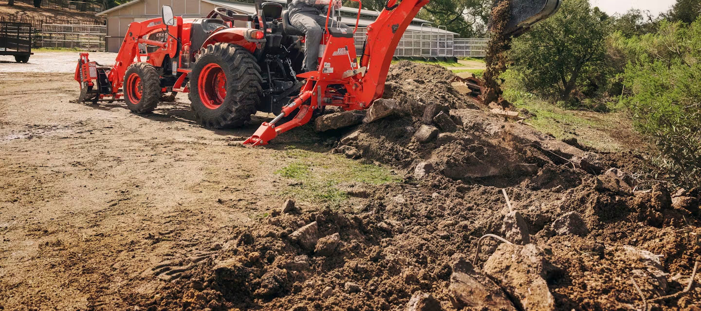KIOTI | Hydrostatic Tractor with Loader | CK3520SE | 54.5" Width | 34.9 HP | for Agricultural and Landscaping Tasks