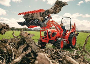 Kioti DK6020SEHB 60 HP 4WD Premium Tractor | 60HP Gross Power | 63" Width | Turf Tires & Hydrostatic Transmission