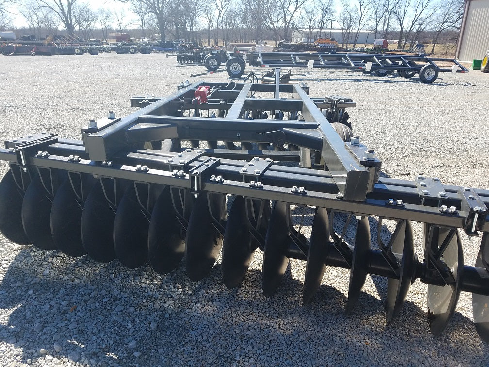 Industrias America | Disc Harrow | 2626 HD | Offset Disk | 10ft Cutting Width | 26" Heavy-Duty Blades | 70 HP Minimum | For Truck & Tractor