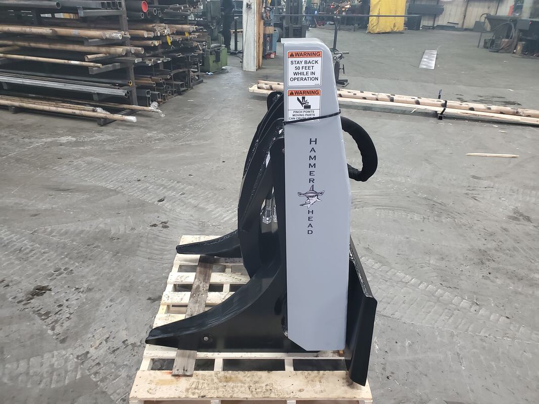 Hammer Head Rigid Grapple Saw | Model GS-44 | Grapple Opening 44" | Hydraulic Flow 15.5-21 GPM | For Skid Steers, Wheel Loaders & Tractors