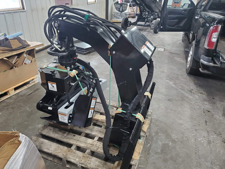 Hammer Head Grapple Saw | Model GSR-55 | Maximum Grapple Opening 55" | Hydraulic Flow Range 15.5+ GPM | For Skid Steers