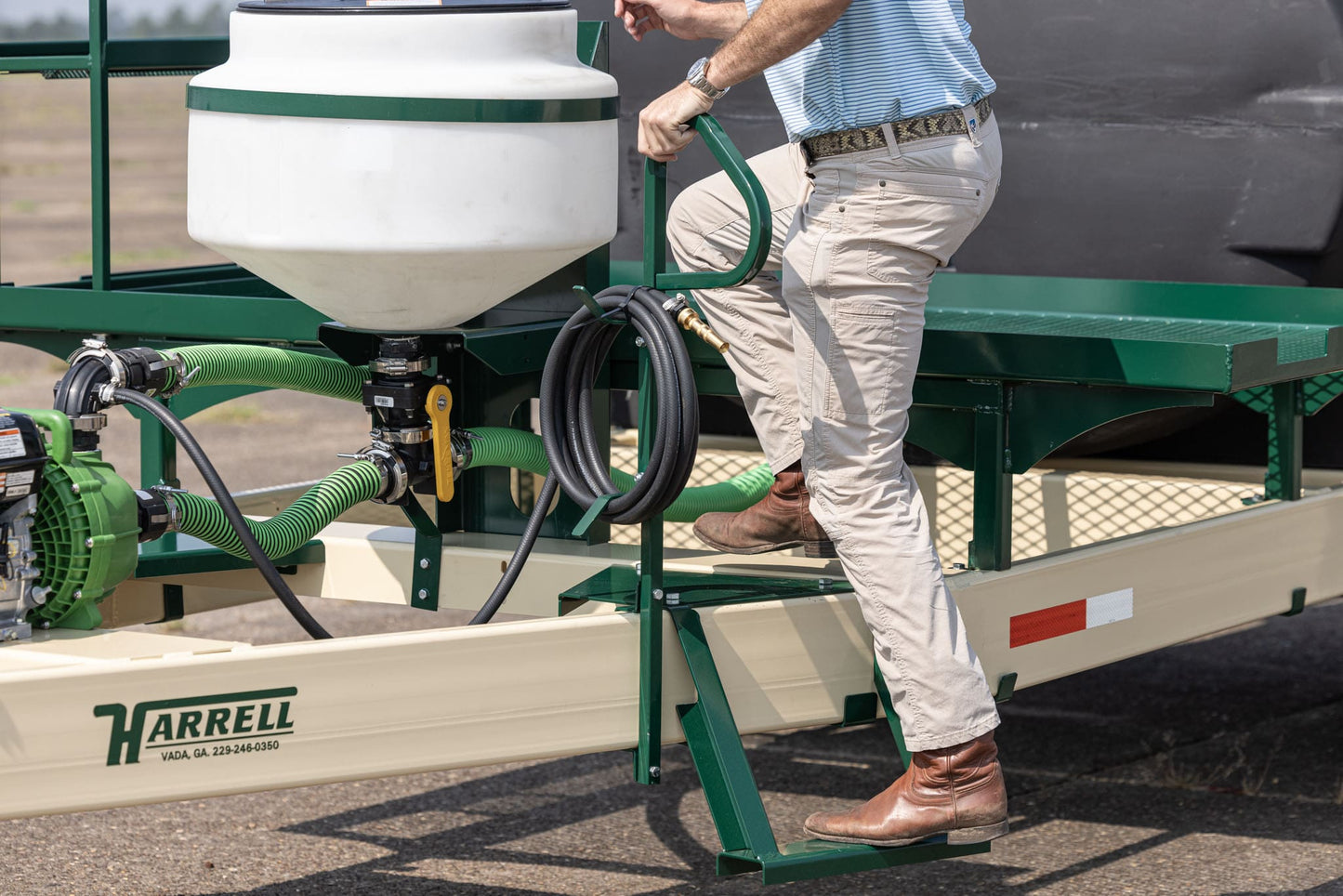 Harrell Ag | 1635 Nurse Wagon | 1,635-Gallon | Chemical Transport | HorsePower 75+ HP | For Tractors