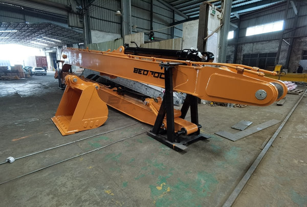 Bedrock Attachments Long Reach Arm and Boom | Model ELCASE240-20-SC | Reach 65' Ft | Machine Size 24-26 Tons | For Excavators CASE 240/260
