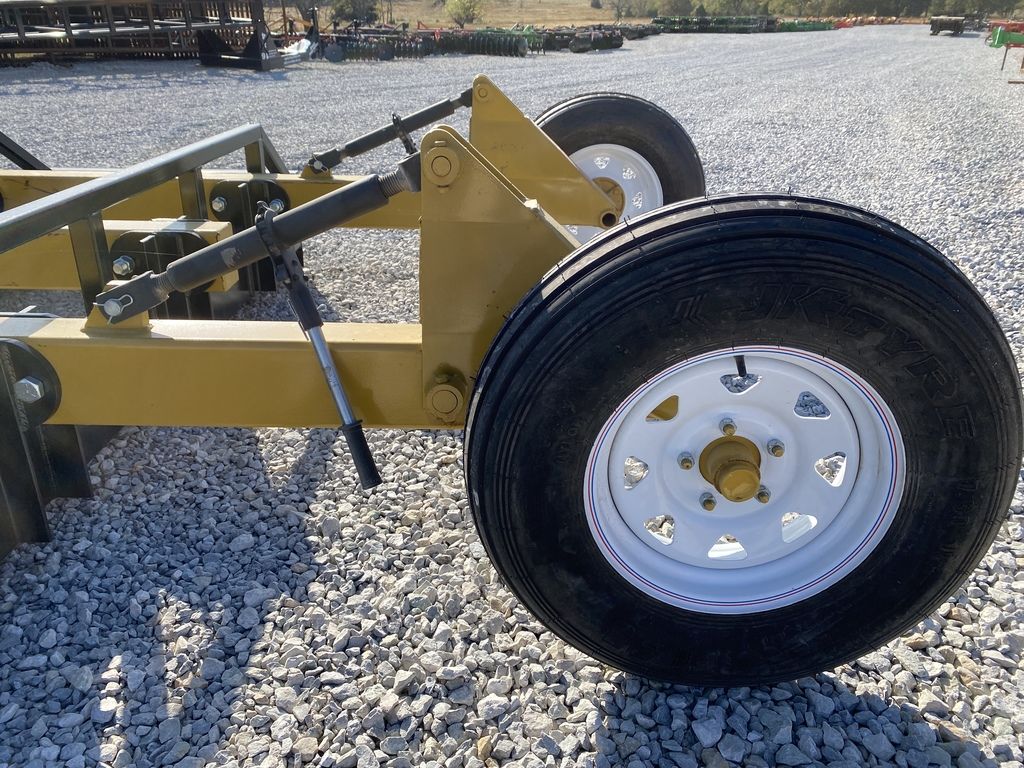 2024 Industrias America Land Plane | Width 8.5' | Length 16.5' | Pull Type
