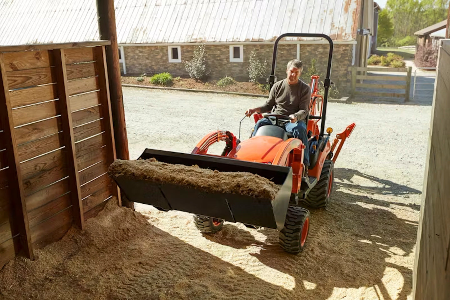KIOTI | Hydrostatic Compact Tractor with Loader | CS Series | CS2510 | 46.7" Width | 24.5 HP | For Compact Farming & Landscaping