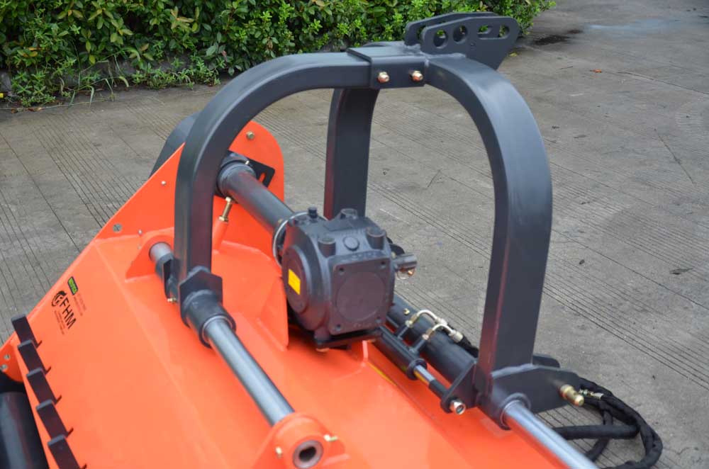 Farmer Helper | Super Heavy Duty Flail Mower | Model FH-D Series | Working Width 47" to 71" | Horsepower 25 To 65 HP | For Tractors