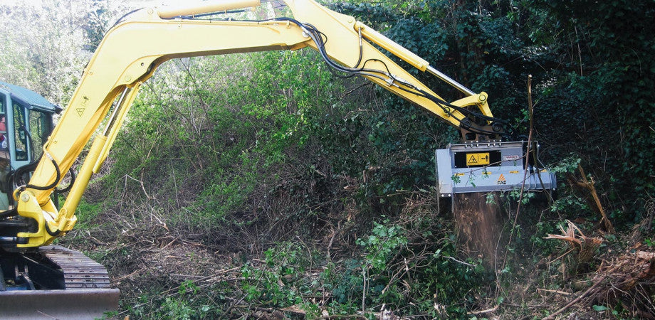 FAE | DML/HY & DML/HY/VT Forestry Mulcher | Model 75 To 125 | Width 31″ To 49″ | Shreds Up to 4.7" Inches Diameter | Machine Size 5 To 13 Ton | For Excavators