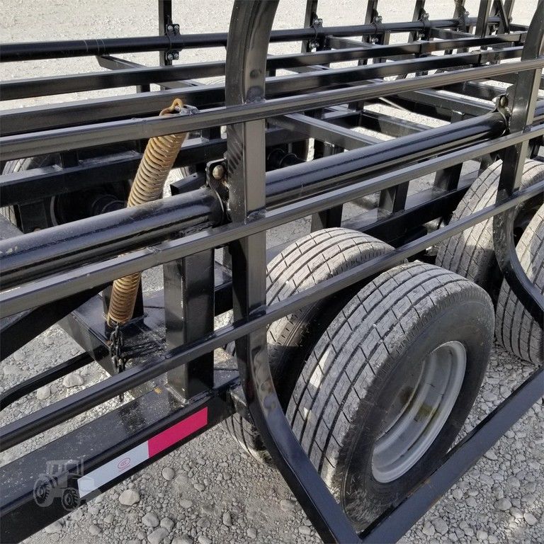 2024 Industrias America Double Wide Bale Trailer | Model 16X4 (Manual Double Dump) | Cradle Length 32' | Pull Type