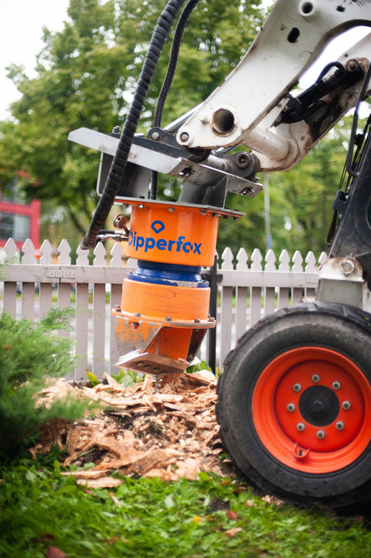 Dipperfox Stump Crushers | Model SC-400 | Cutting Diameter 15.8"  | Hydraulic Flow Range 13 – 40 GPM | For Skid Steers