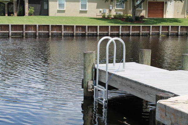 RIO MARINE CUSTOMS | 5-Step Retractable Dock Ladder | Model LD5LF-SHP | 17 9/16" W x 60" H | 550 lbs Capacity | Fixed, Floating, Pontoon & Seawall