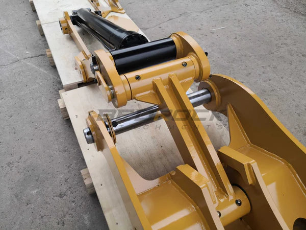 Bedrock Attachments Pin-On Thumb | Model ET70-PO3T30 | Width 29.53" | Pin Size 70mm | 3 Teeth | Machine Size 15-18 Ton | For Excavators