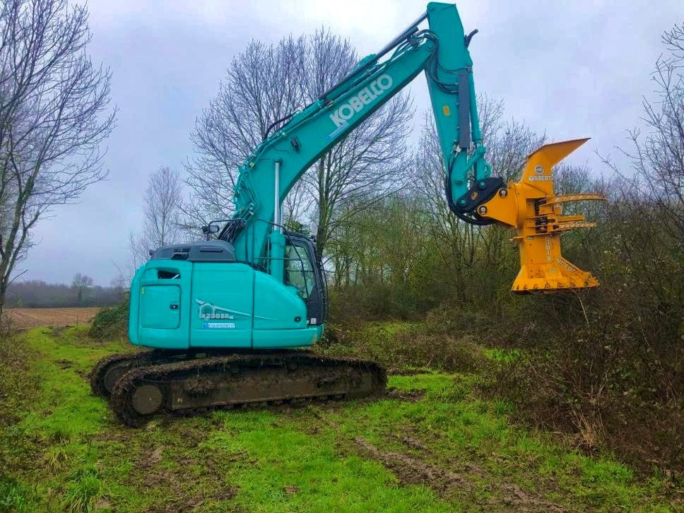 Gilbert Excavator Feller Buncher Shovel Felling Head | Model 3015, 3018 & 3020 | Cutting Capacity 14"-20" | Machine Size 15-25 Ton | For Excavators