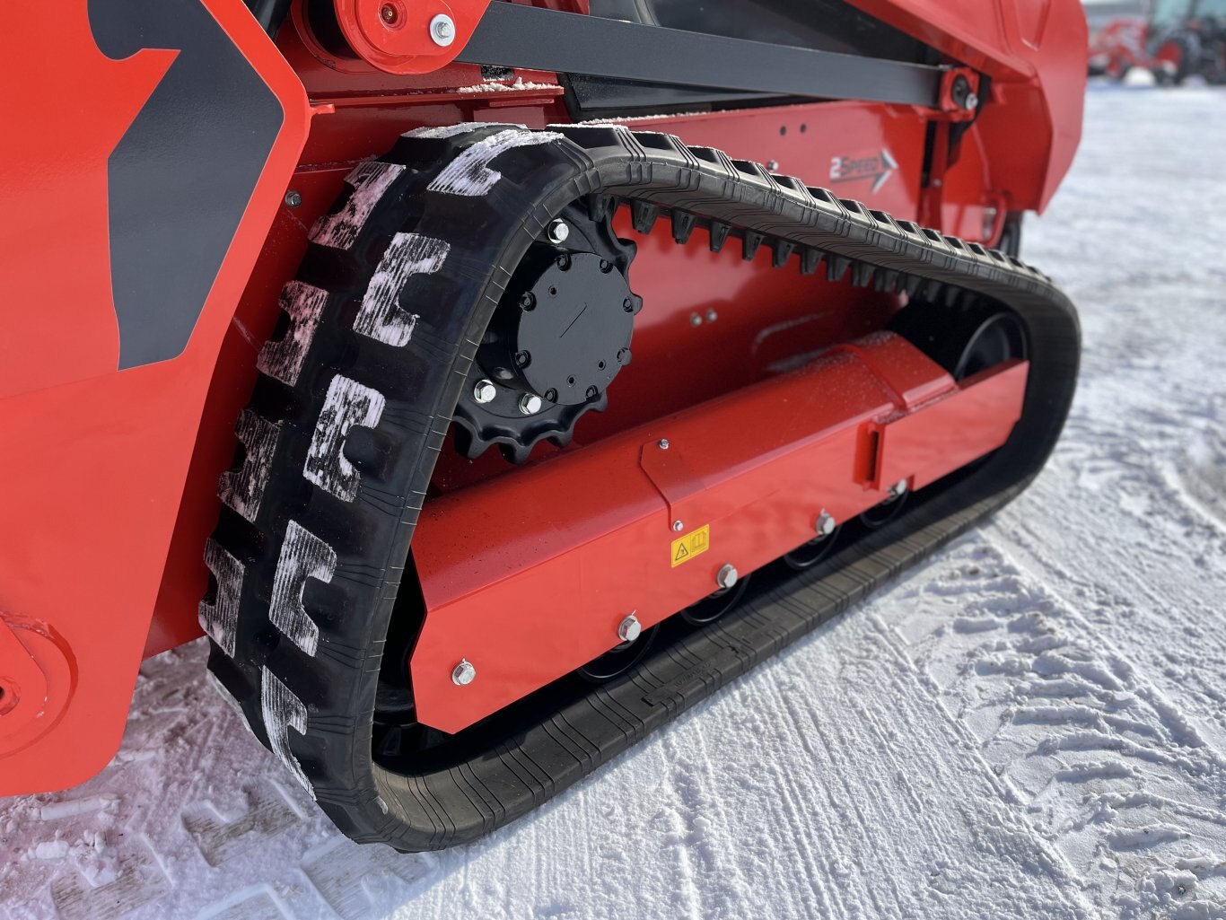 KIOTI Compact Track Loader | Model TL750 Flow+ Cab | Width 70.9" | Length 116.1" | Height with Cab 81.9" | Hydraulic Flow 34 GPM | For Heavy-Duty Tasks