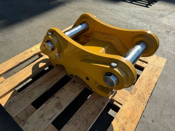 Bedrock Attachments Coupler A Linkage | Width 21.3" | Model OEQ-A | Machine Size 11-15 Tons | For Excavators