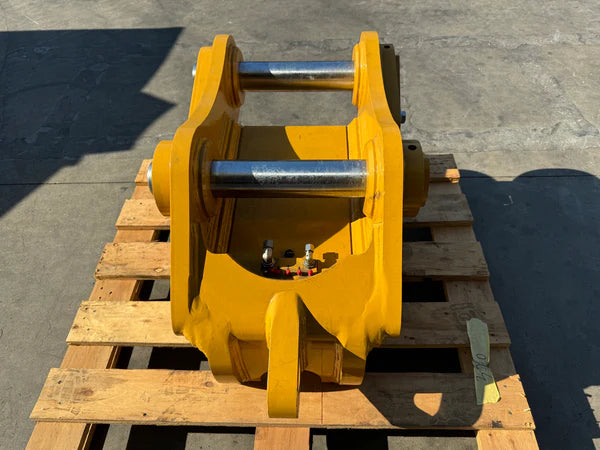 Bedrock Attachments Coupler B Linkage | Width 25.2" | Model OEQ-B | Machine Size 20-25 Tons | For Excavators