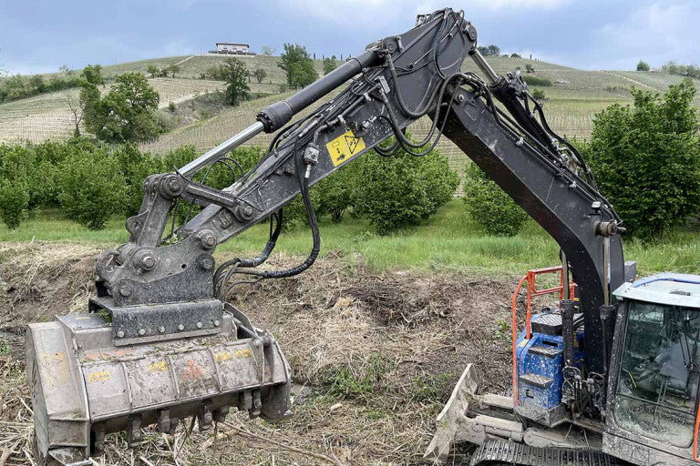FAE | UML/HY, UML/HY/VT & UML/HY/SONIC Forestry Mulcher | Models 100 To 150 | Width 43.4" to 62.3" Inches | Machine Size 7 To 15 Ton | For Excavators