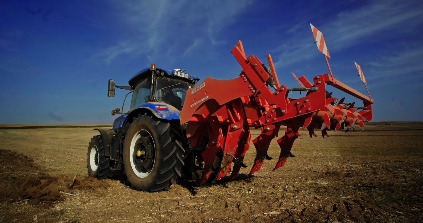 TOSCANO | Heavy Duty Subsoiler | Model 2500/5, 3000/7, 3500/7, 4000/9 & 5000/11 | Work Width 8.2 To 16.4 Feet | HorsePower 170-390 HP | For Tractor