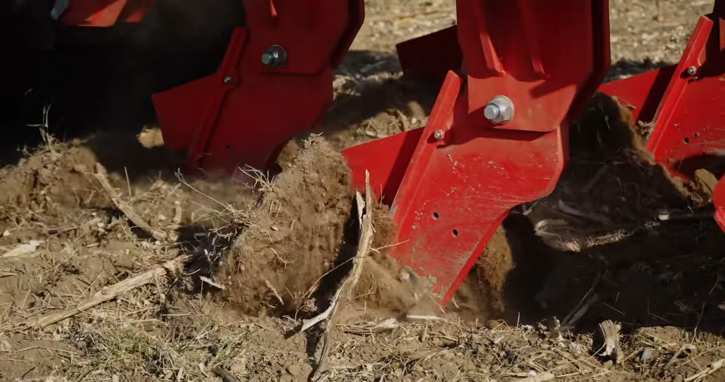 TOSCANO | Heavy Duty Subsoiler | Model 2500/5, 3000/7, 3500/7, 4000/9 & 5000/11 | Work Width 8.2 To 16.4 Feet | HorsePower 170-390 HP | For Tractor