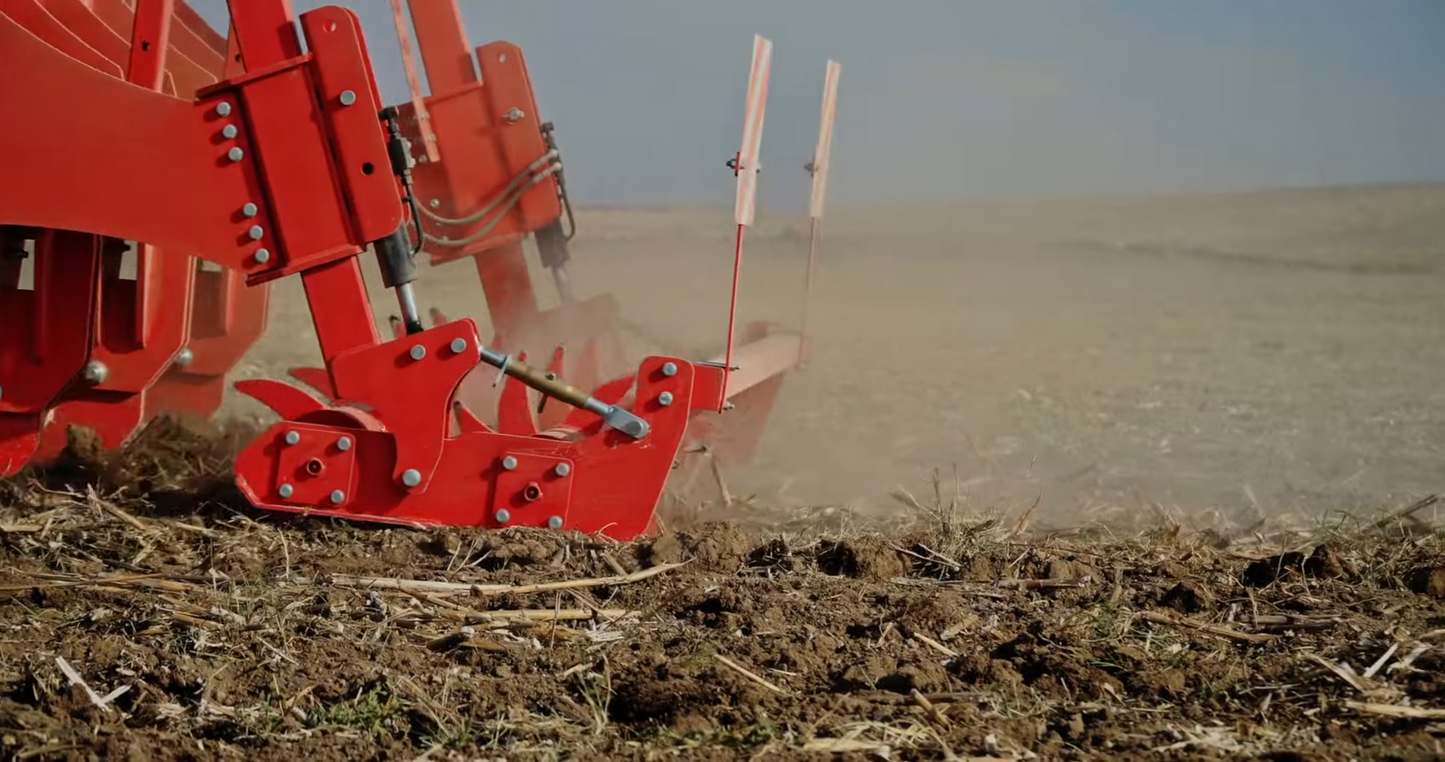 TOSCANO | Heavy Duty Subsoiler | Model 2500/5, 3000/7, 3500/7, 4000/9 & 5000/11 | Work Width 8.2 To 16.4 Feet | HorsePower 170-390 HP | For Tractor