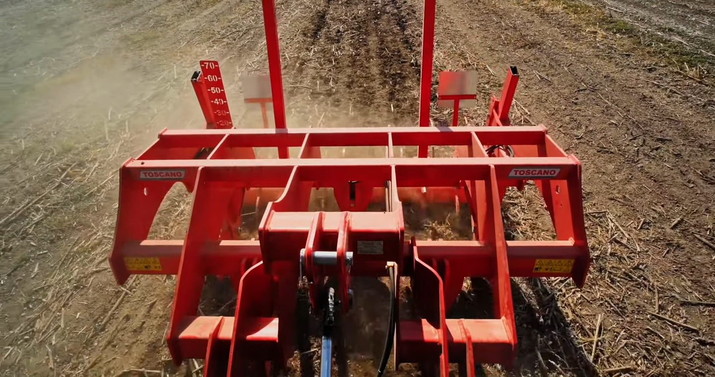 TOSCANO | Heavy Duty Subsoiler | Model 2500/5, 3000/7, 3500/7, 4000/9 & 5000/11 | Work Width 8.2 To 16.4 Feet | HorsePower 170-390 HP | For Tractor