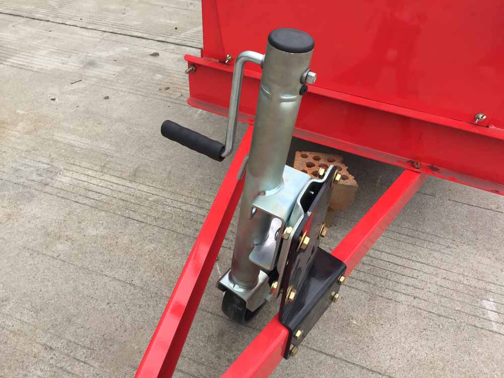 Farmer Helper | Manure Spreader | Model FH-25G | 44″ Width | Ground Drive | 27 Bushel Capacity | Horsepower 15 To 30 HP | For Tractors