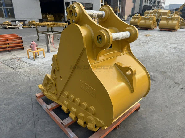 Bedrock Attachments Heavy-Duty Bucket | Width 36-Inch | Capacity 1.00 CU M | Machine Size 30-40 Tons | For Excavators CAT 330