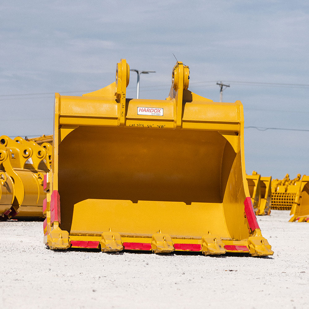 Teran Heavy Duty Excavator Bucket | Model BKT-374 HDXV | Digging Width 42" to 84" Inch | Capacity 2.08 to 3.65 Cubic Meters | For Excavators