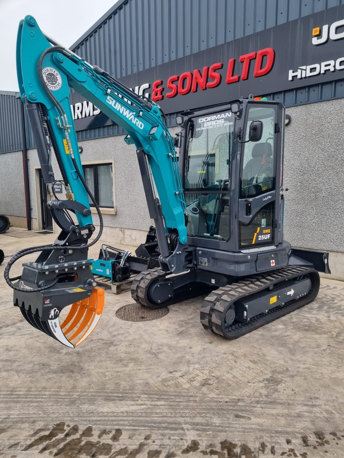 MDE Machinery | Scorpion Grapple | Model S500 To S1900 | Width 26.4" To 75" Inches | Machine Size 1.5 - 55 Tons | For Excavators