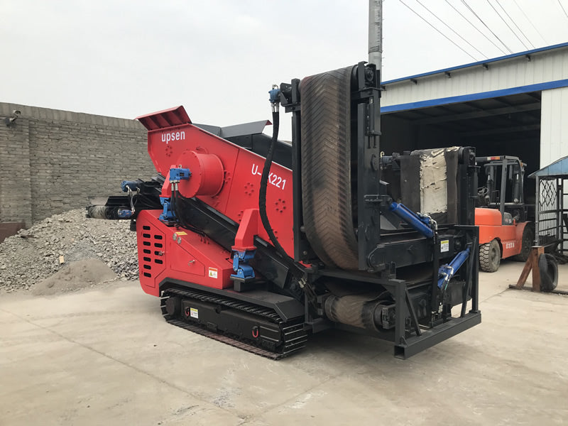 Upsen Mobile Scalping Screener | Model UYK221 | Kubota Diesel Engine 25 HP | Max Feed Size 200 mm