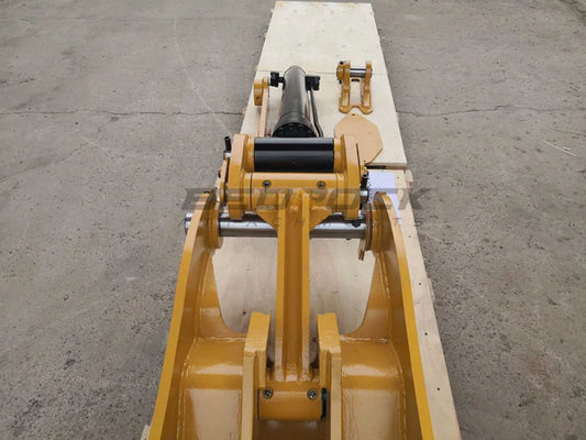 Bedrock Attachments Pin Grabber Thumb | Model ET65-PG4T36 | Width 26" | Pin Size 65mm | 4 Teeth | Machine Size 12-15 Ton | For Excavators